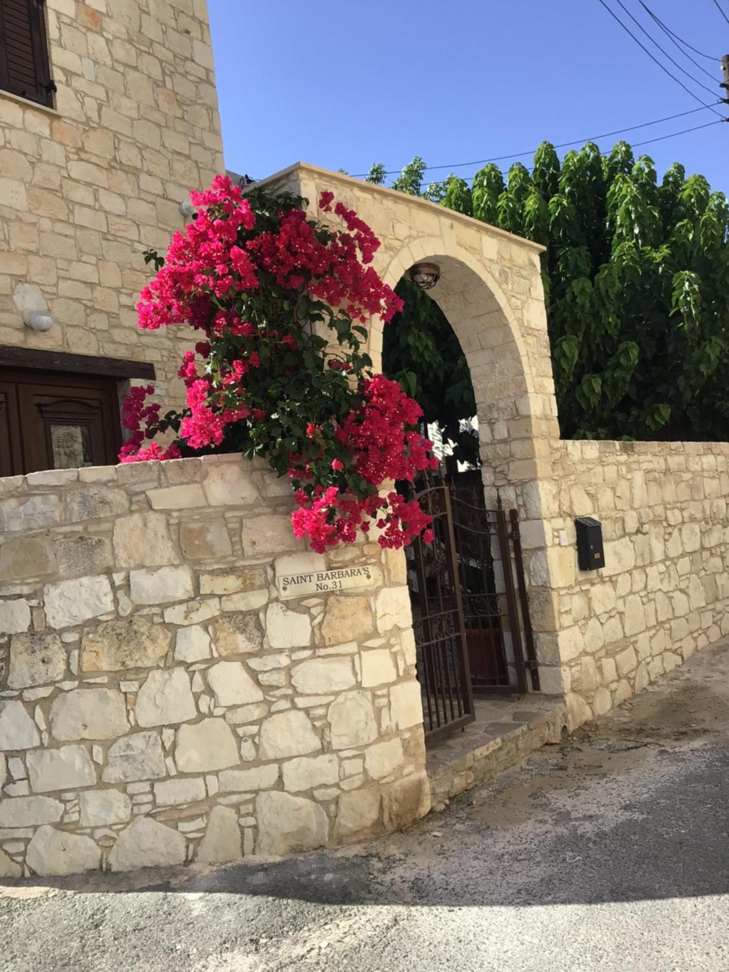 Salamiou Stone House Villa Paphos Exteriör bild